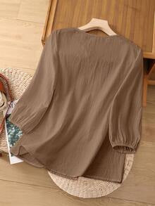V-Neck Embroidered Short Sleeve