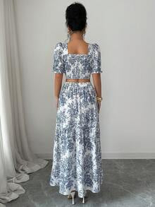 Floral Square Neck Short Sleeve